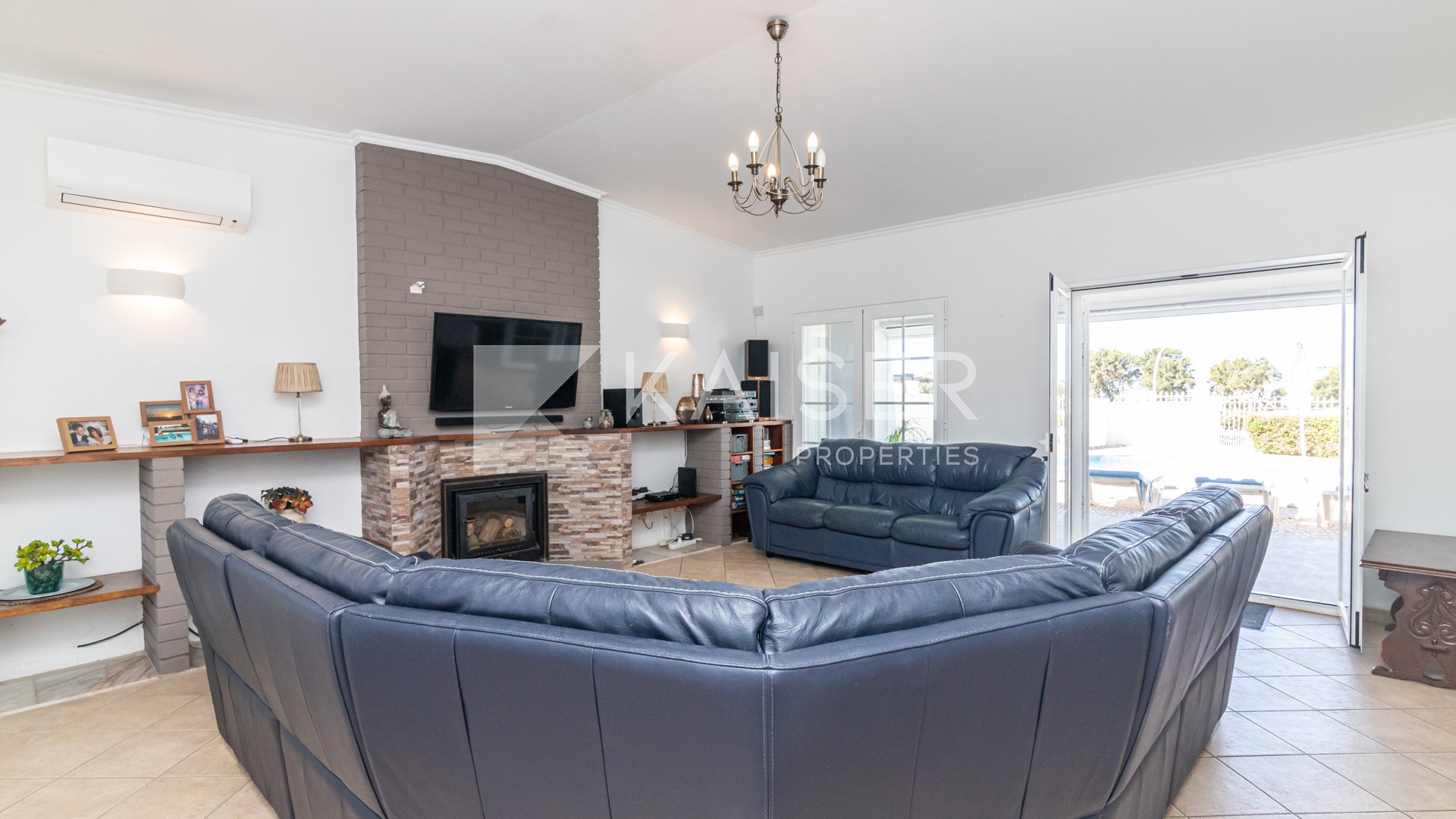 4 bedroom Villa house in Albufeira, Portugal – KP1075