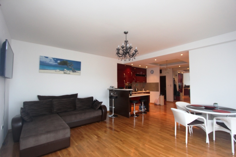 2 bedroom Apartment in Rafailovici, Montenegro – CMM3213