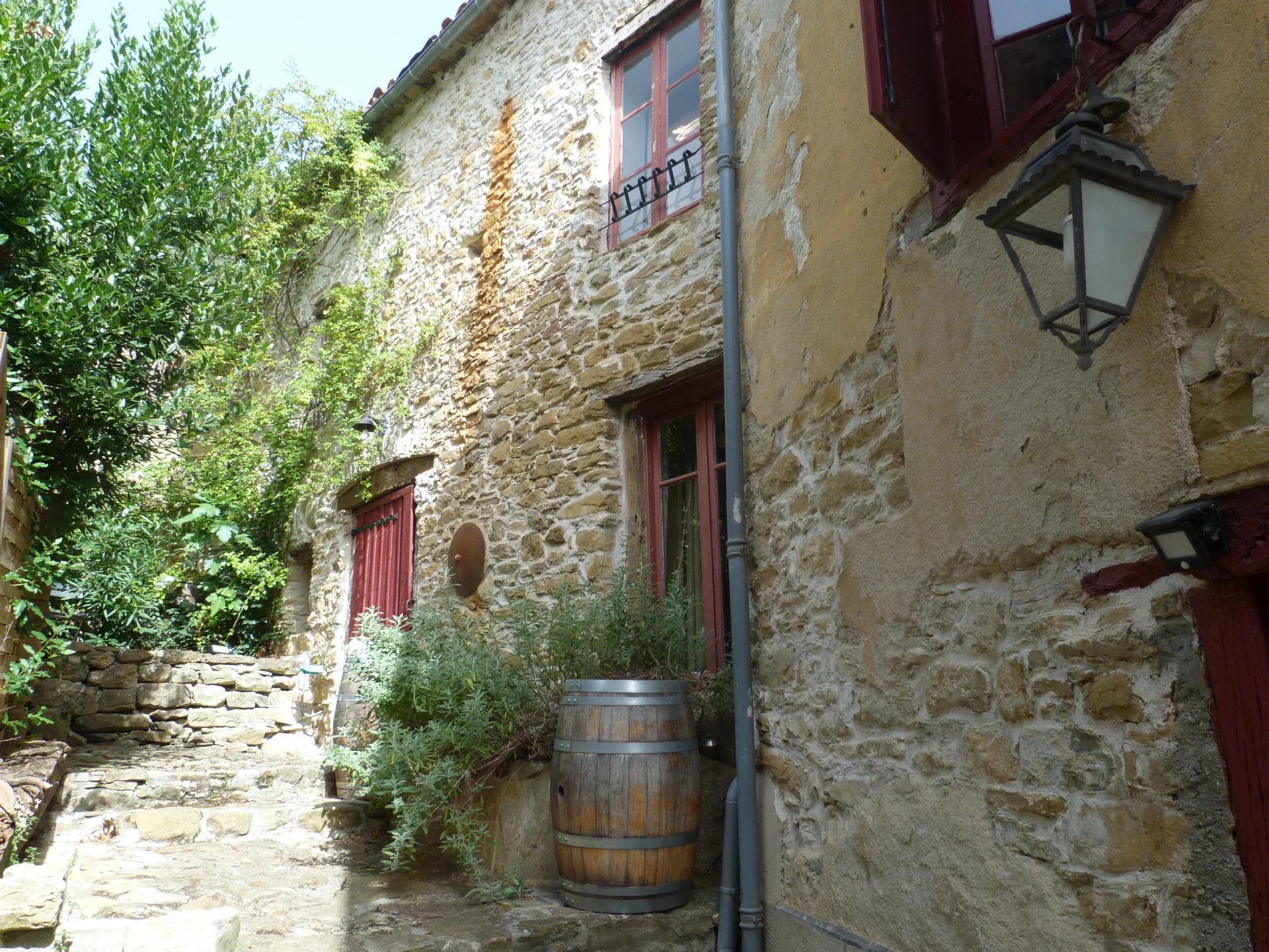 3 stone village properties centered around a courtyard with pool, Languedoc-Roussillon – France – BVI80220