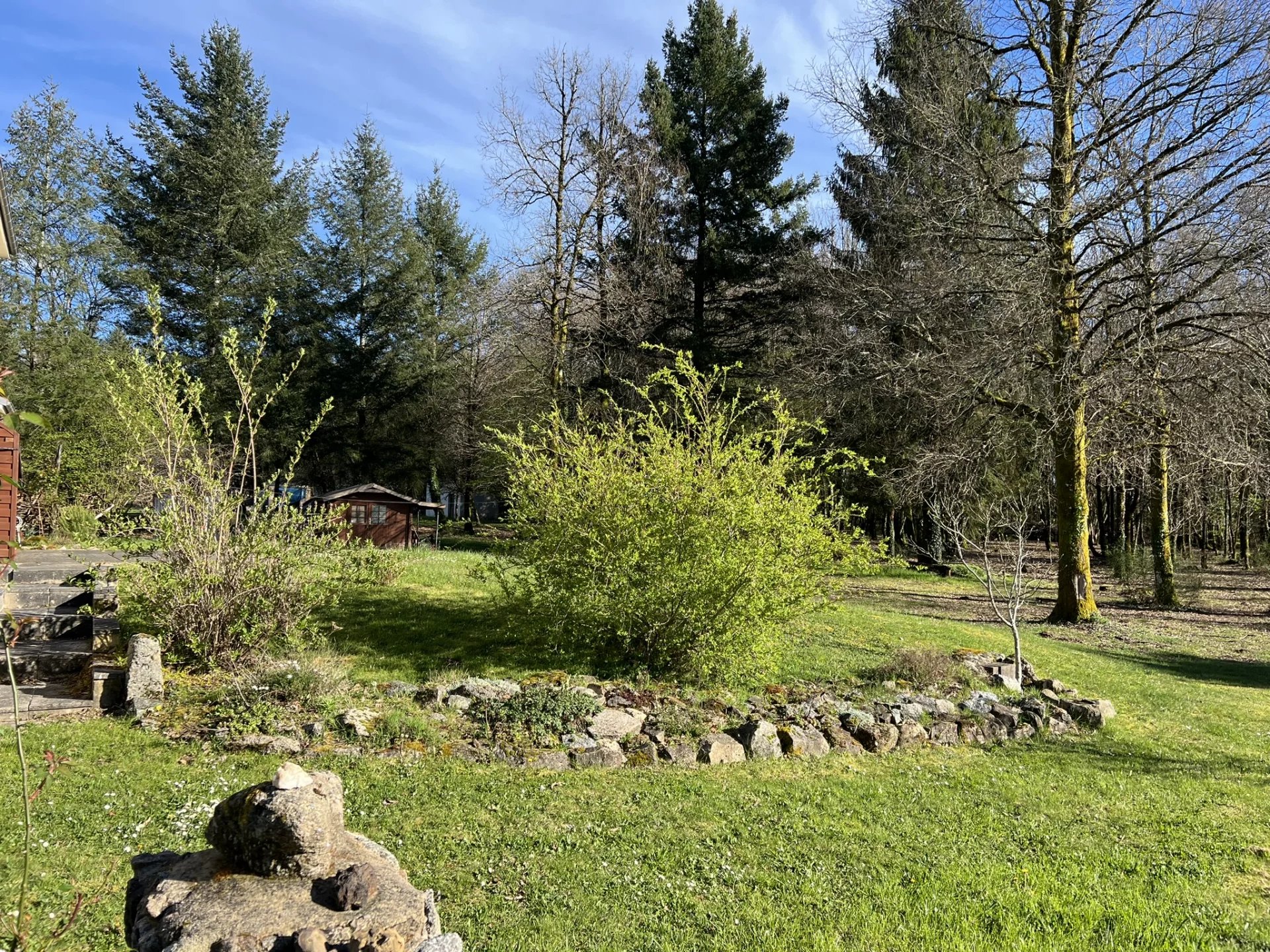 Modern spacious home with large garden near to small Dordogne town, Aquitaine – France – BVI74300