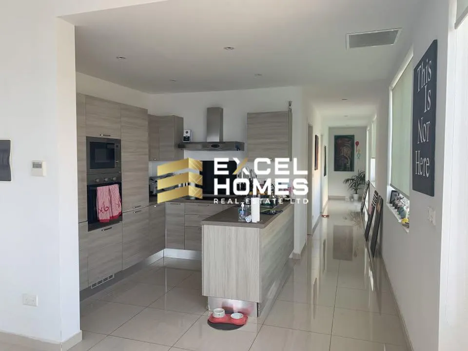 3 bedroom Apartment in Sliema, Malta – 62420