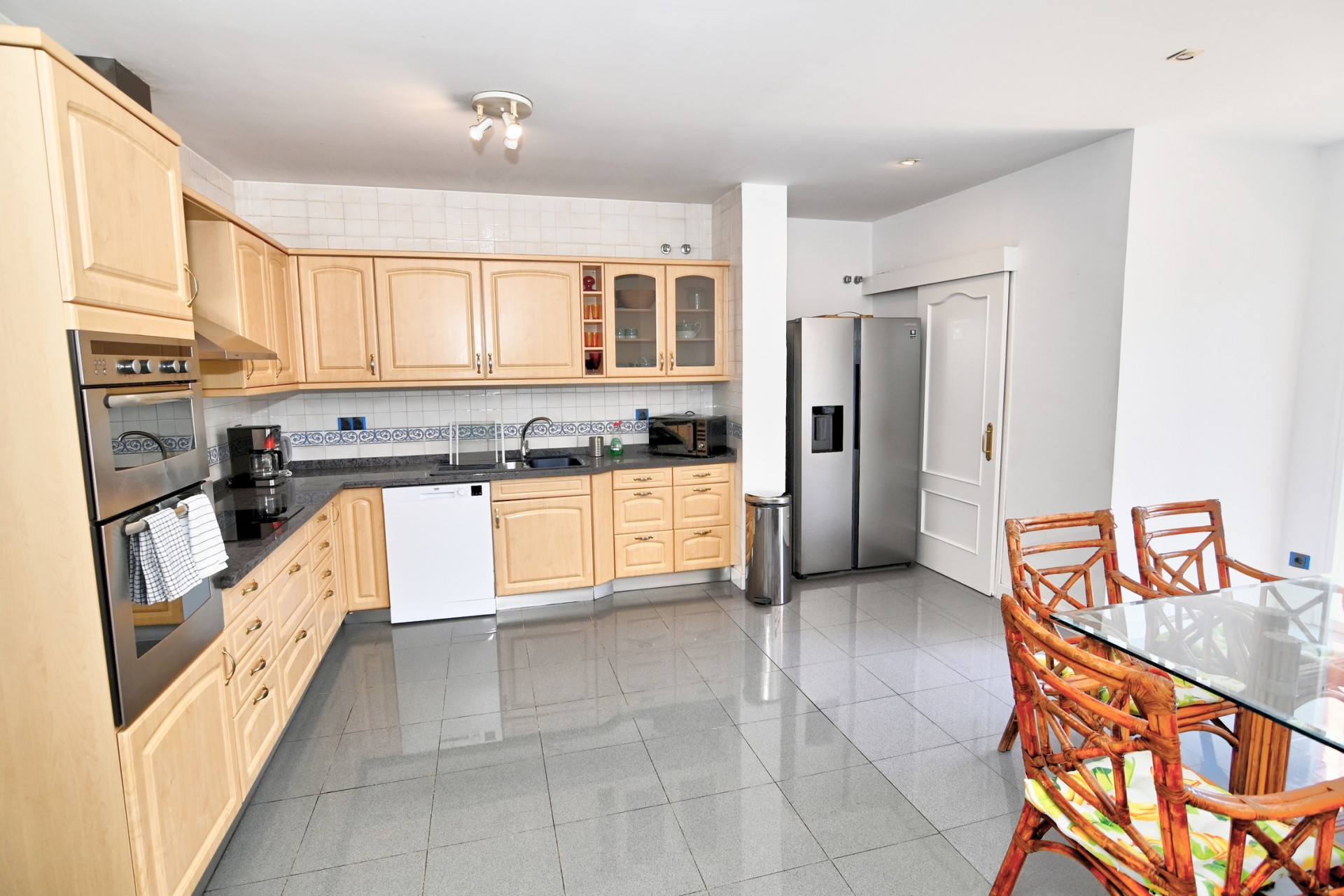 5 bedroom Villa in Sotogrande, Cadiz, Spain – 428-04346D