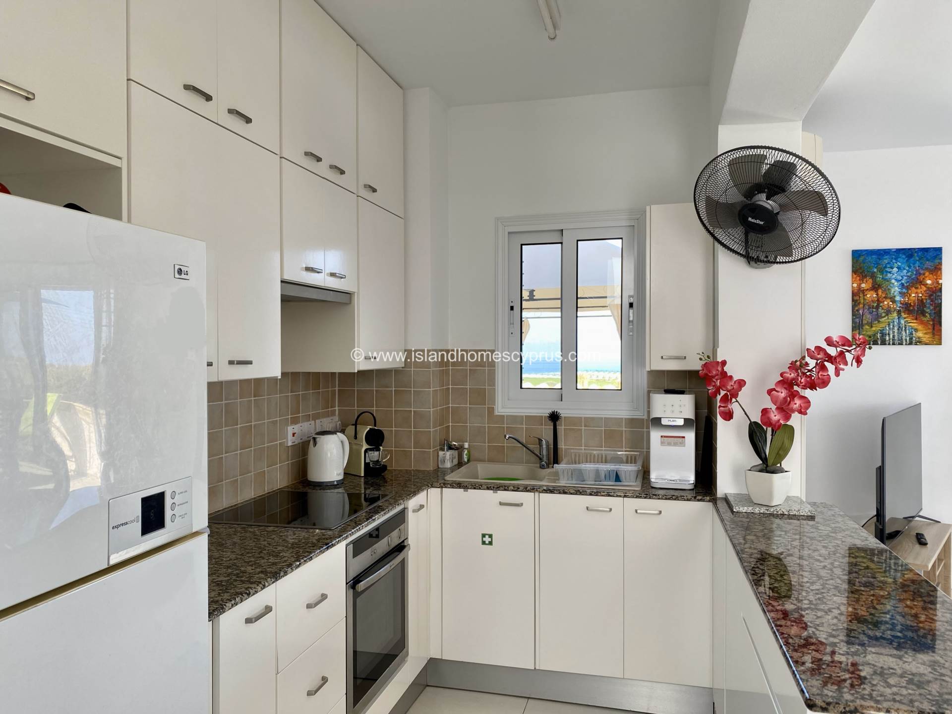 5 bedroom Detached in Kapparis, Famagusta, Cyprus – DeK106