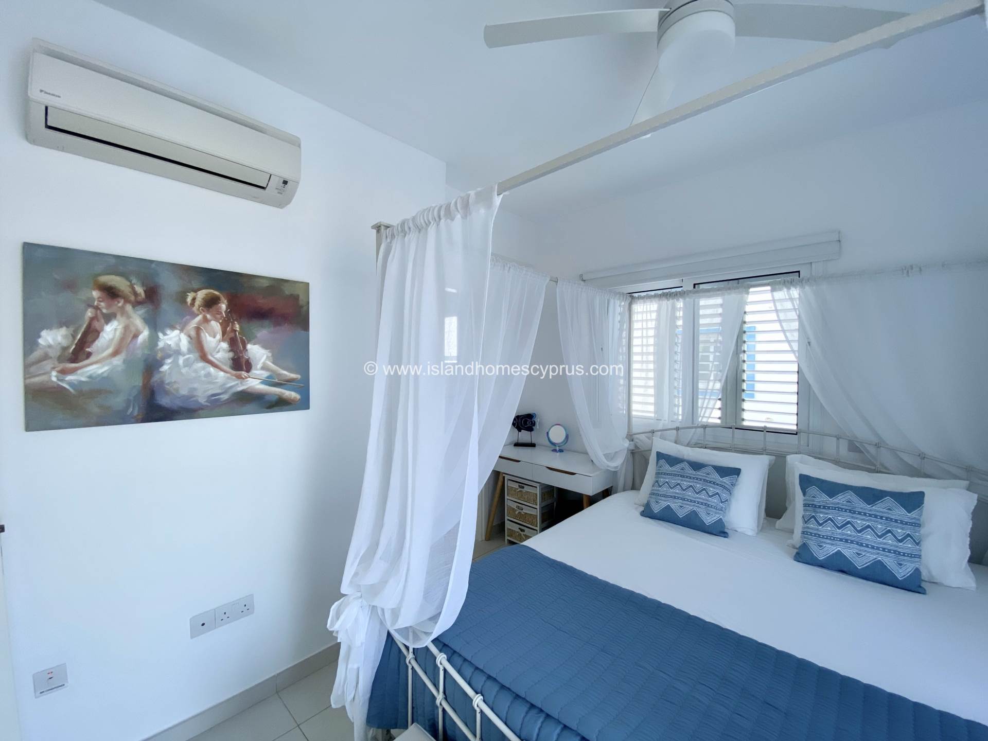 5 bedroom Detached in Kapparis, Famagusta, Cyprus – DeK106