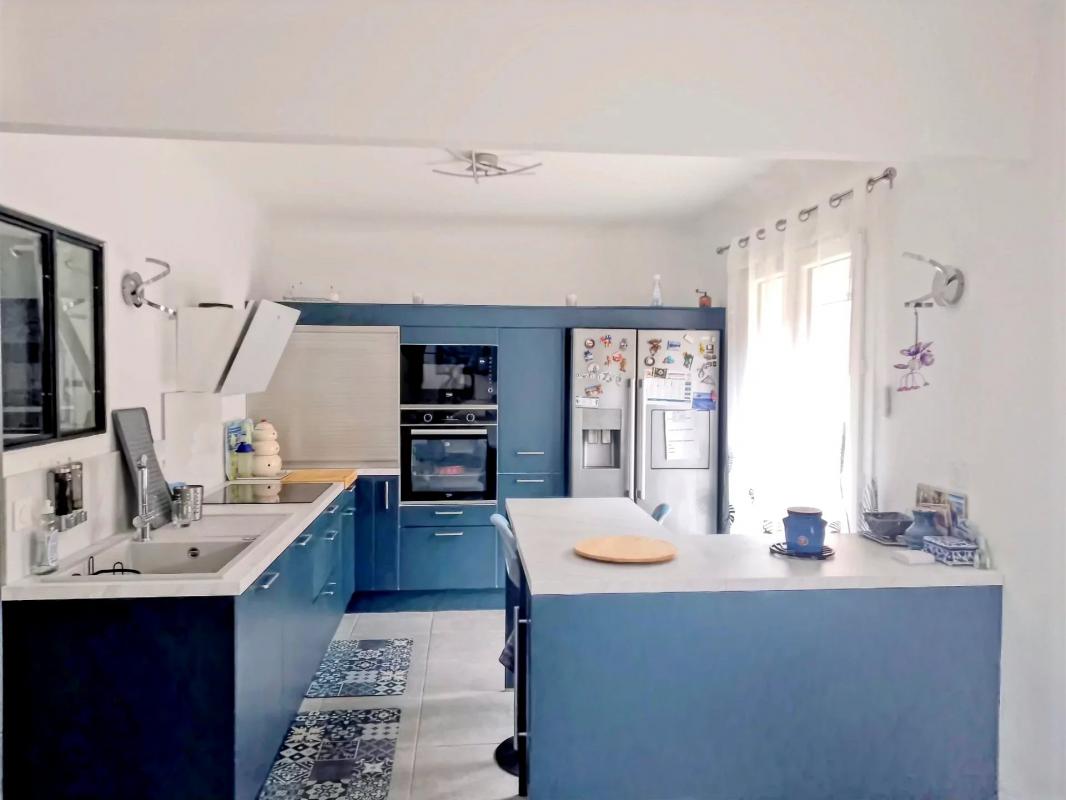 2 bedroom t3 in Six-fours-les-plages, Var, France – 12030369945