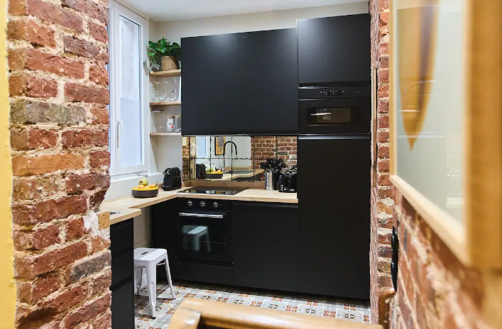 Rue Dulong – Apartment in Paris