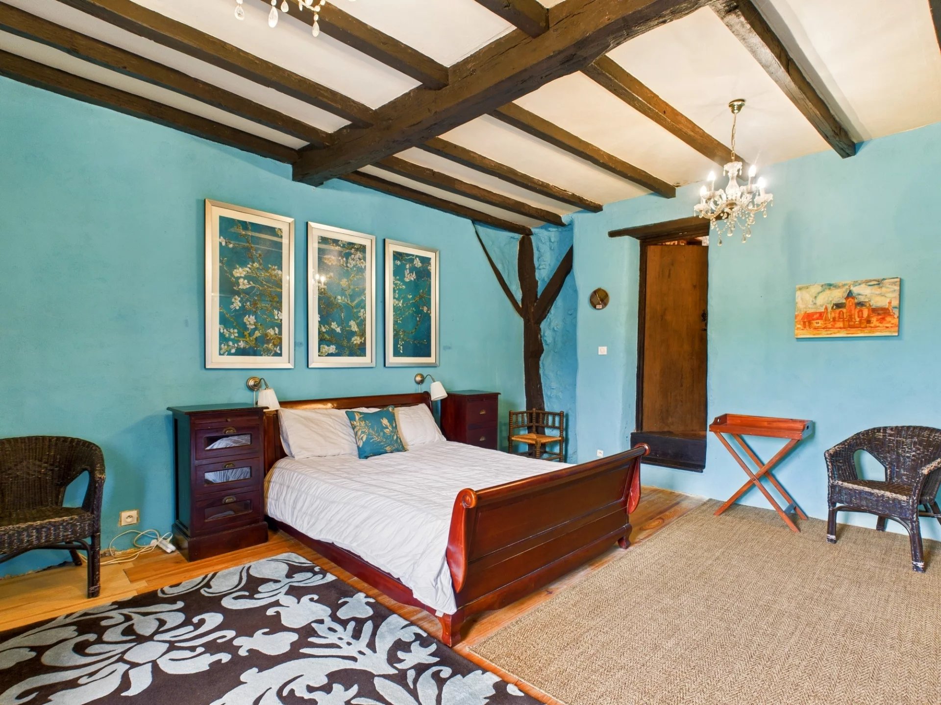 Charming country house with separate studio and pool, Poitou-Charentes – France – BVI79793