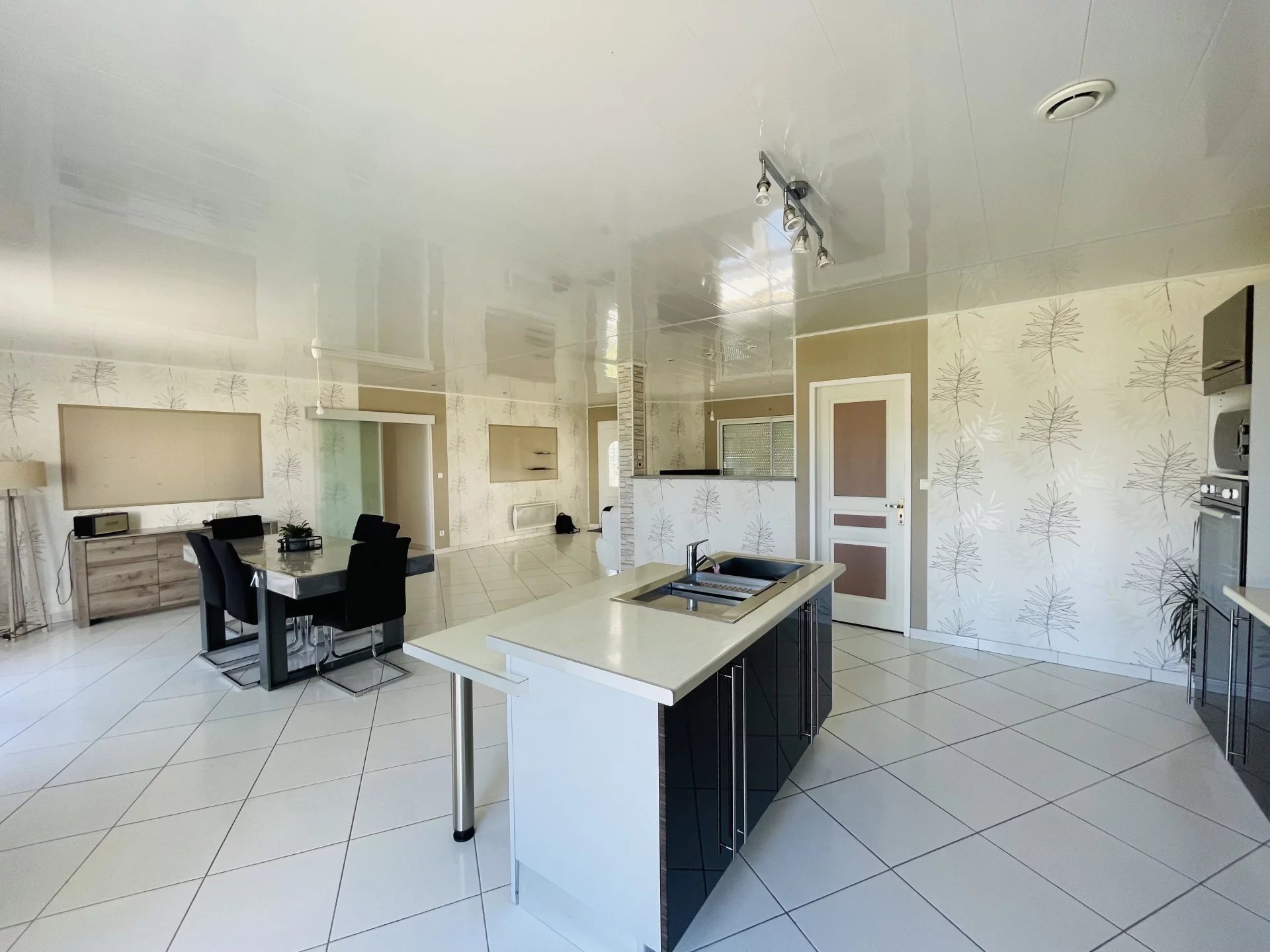 Bungalow, Poitou-Charentes – France – BVI76235