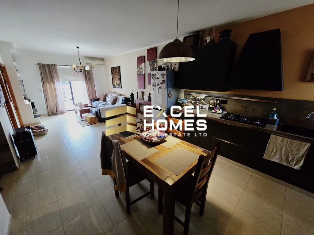 2 bedroom Penthouse in St Pauls Bay, Malta – 62505