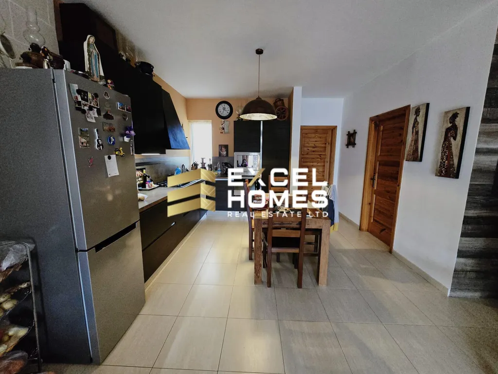 2 bedroom Penthouse in St Pauls Bay, Malta – 62505