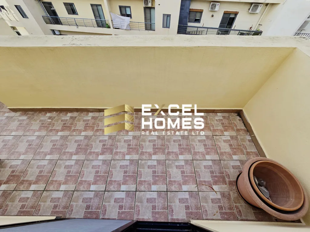 2 bedroom Penthouse in St Pauls Bay, Malta – 62505