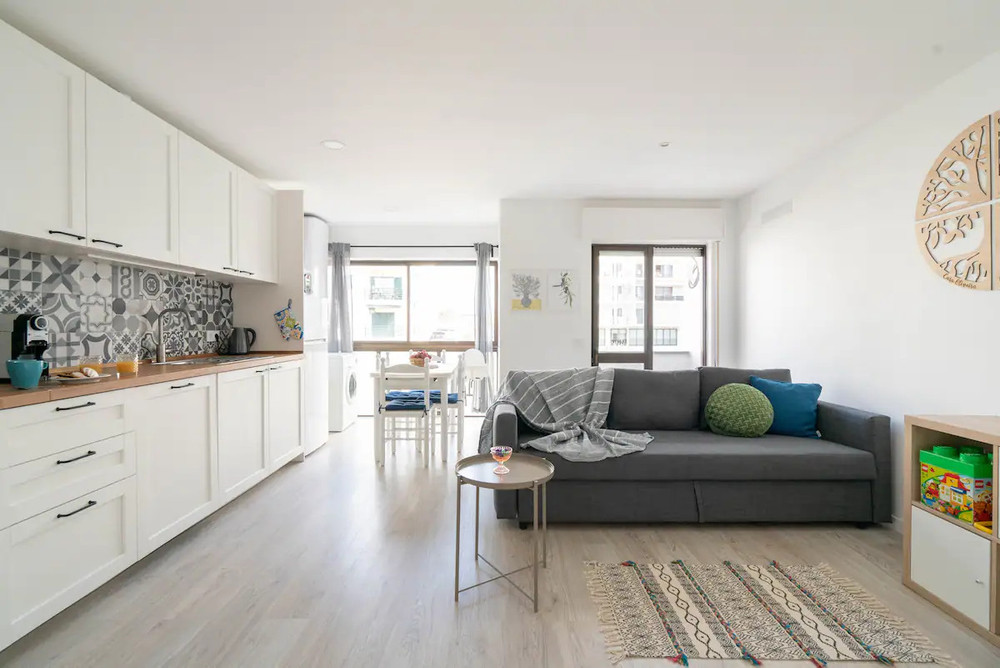 Wonderful 2 Bedrooms apartment-300m from the beach