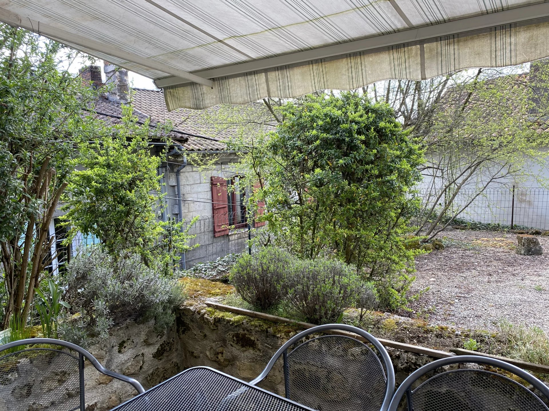 3 Bedroom 3 Storey house, Aquitaine – France – BVI80215