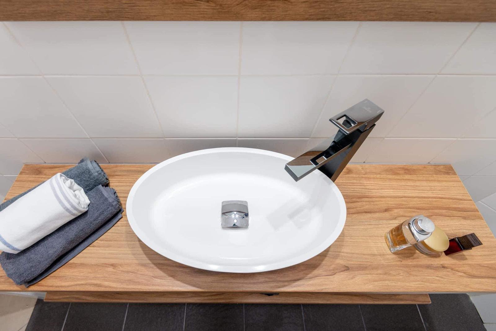 1 bedroom Apartment in Lepetane, Montenegro – CMM52721