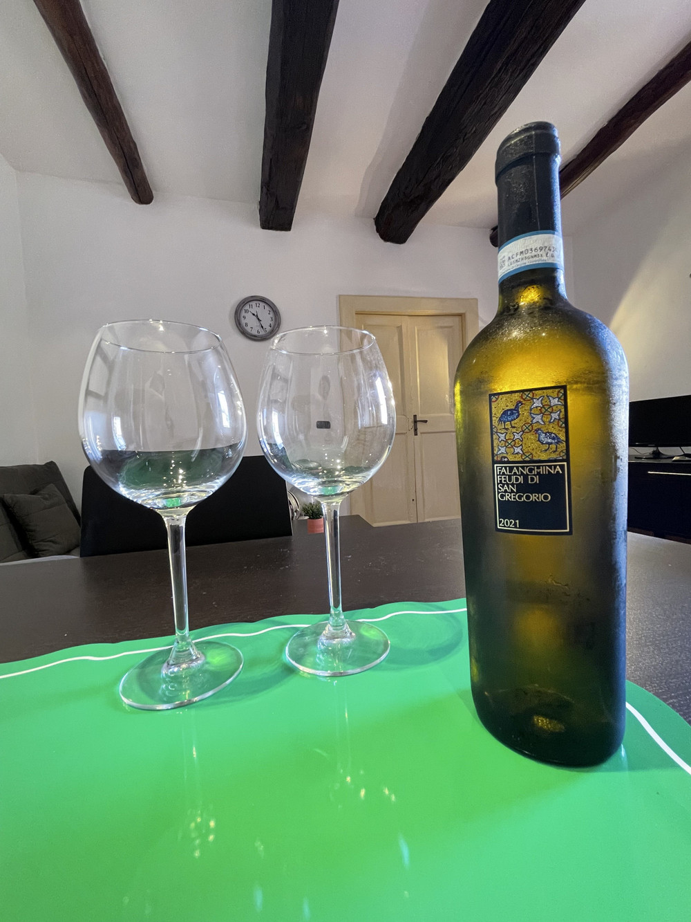 Historic central flat – le Finestre sui tetti