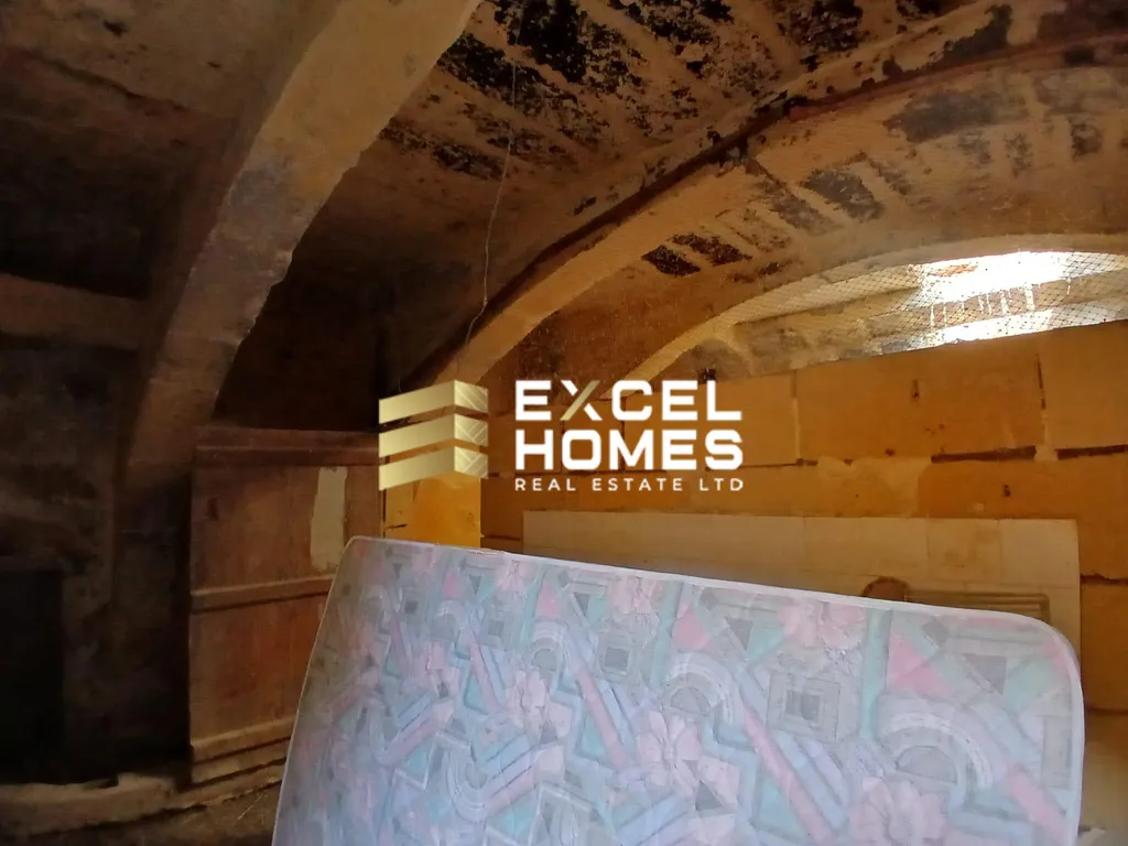 4 bedroom Townhouse in Kercem, Malta – 62527