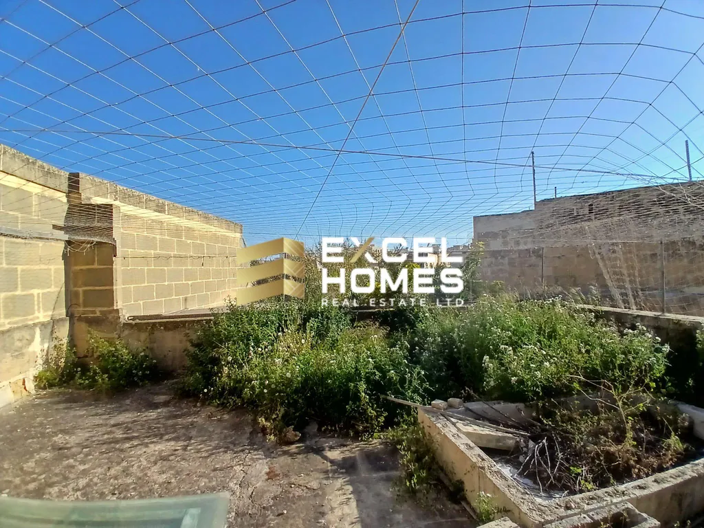 4 bedroom Townhouse in Kercem, Malta – 62527