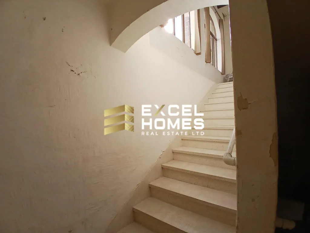 5 bedroom Townhouse in San Lawrenz, Malta – 62525