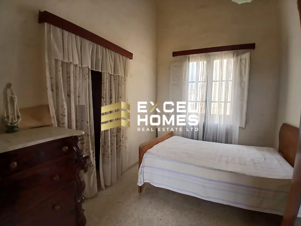 5 bedroom Townhouse in San Lawrenz, Malta – 62525