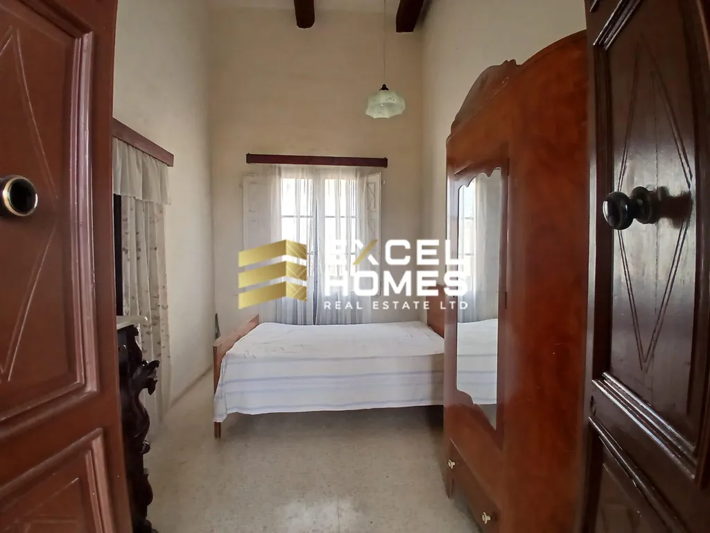 5 bedroom Townhouse in San Lawrenz, Malta – 62525