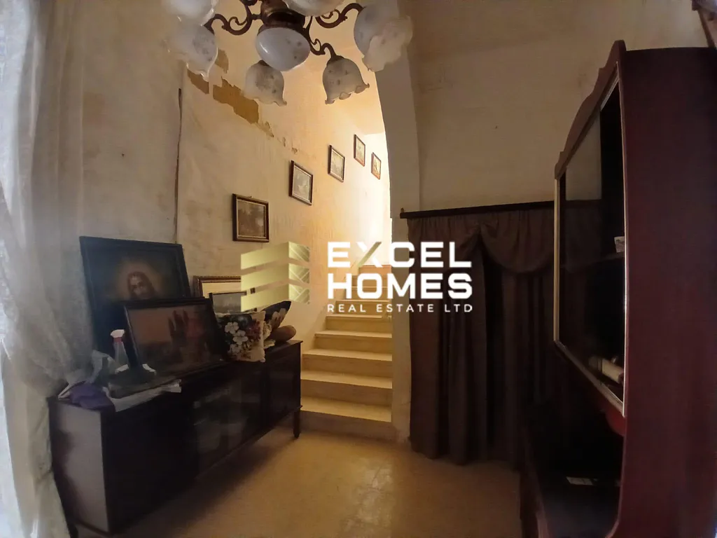 5 bedroom Townhouse in San Lawrenz, Malta – 62525