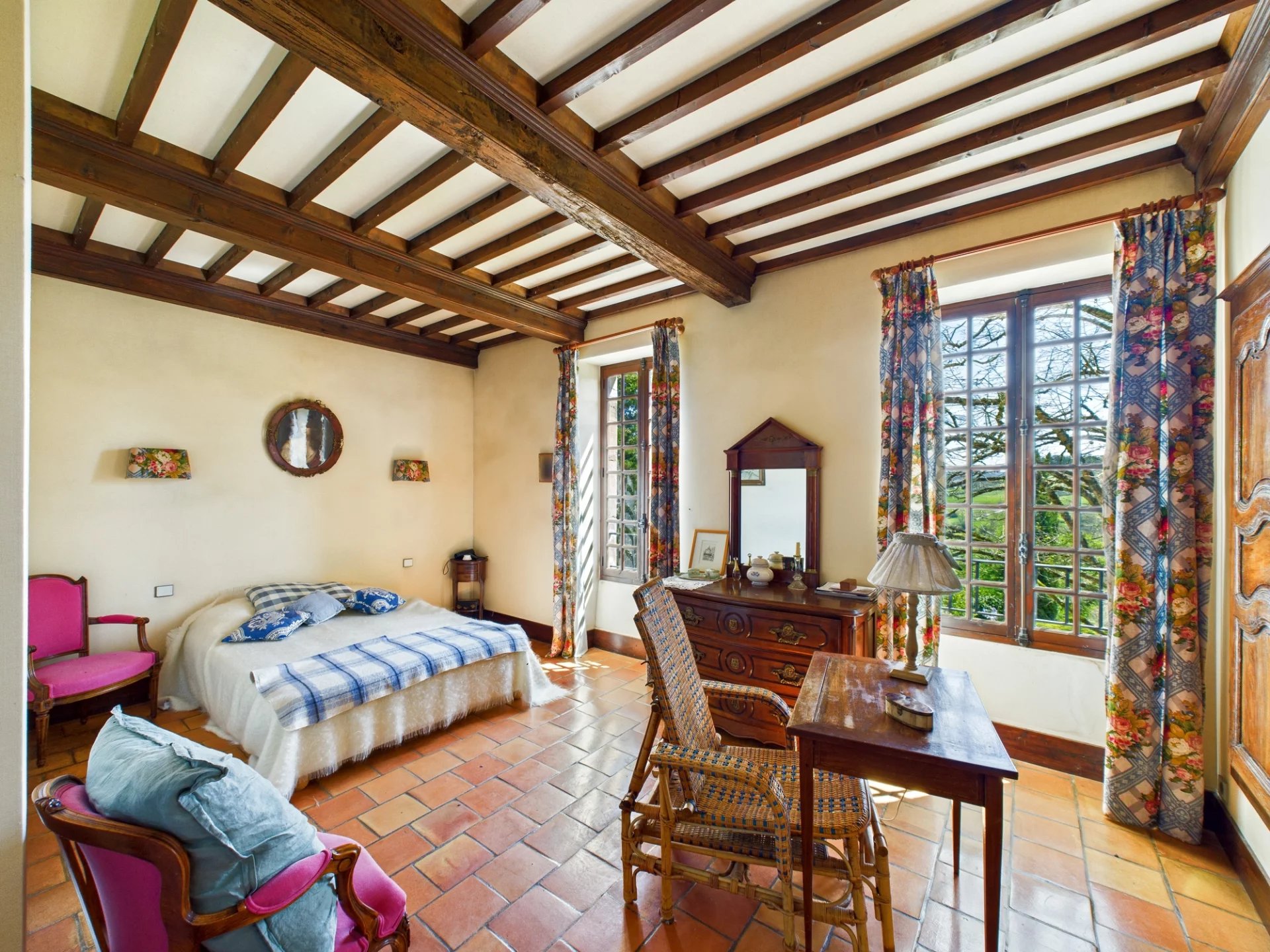 Sought after location for this charming property with large, secluded pool, Midi-Pyrénées – France – BVI80367