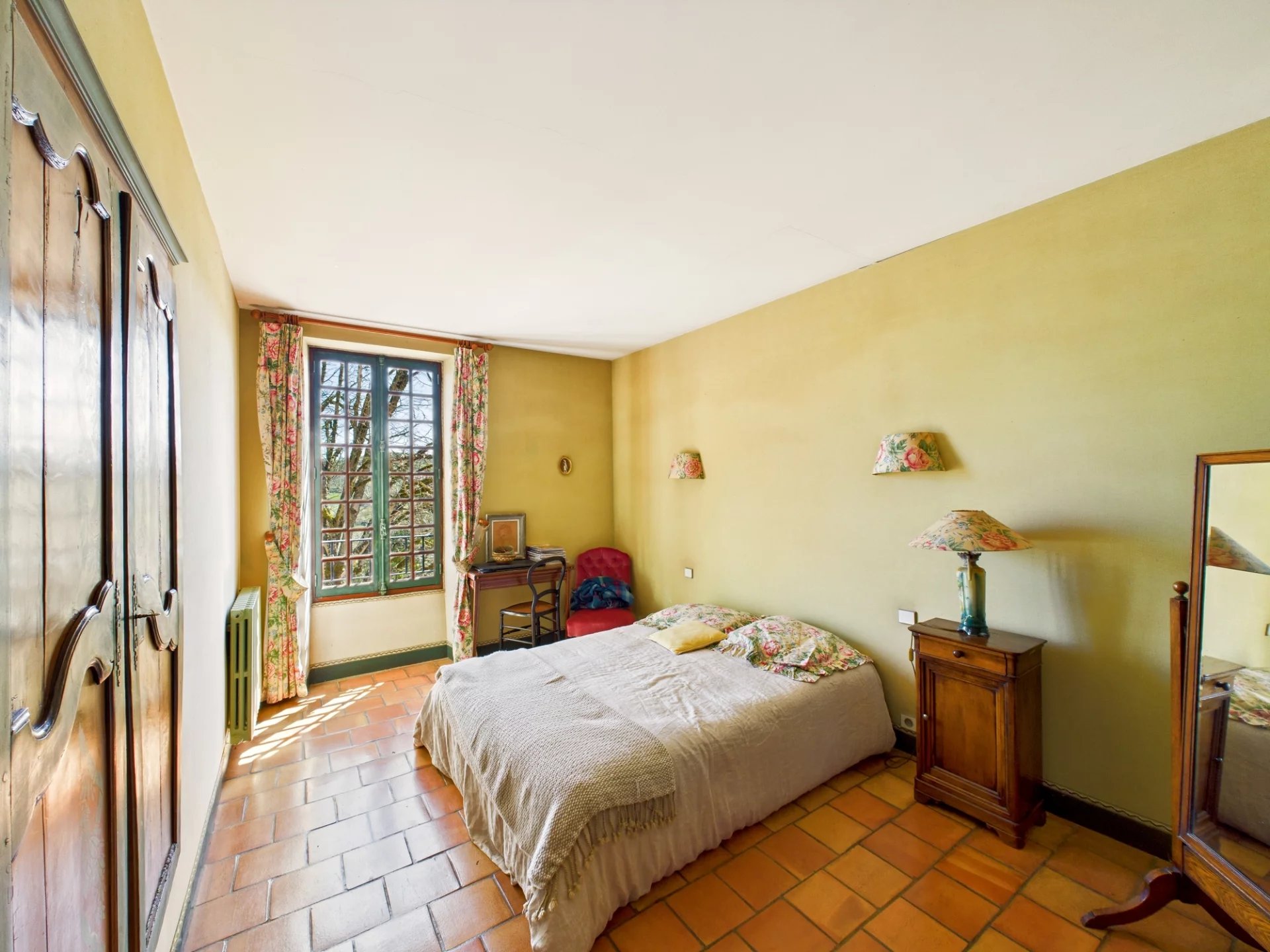 Sought after location for this charming property with large, secluded pool, Midi-Pyrénées – France – BVI80367