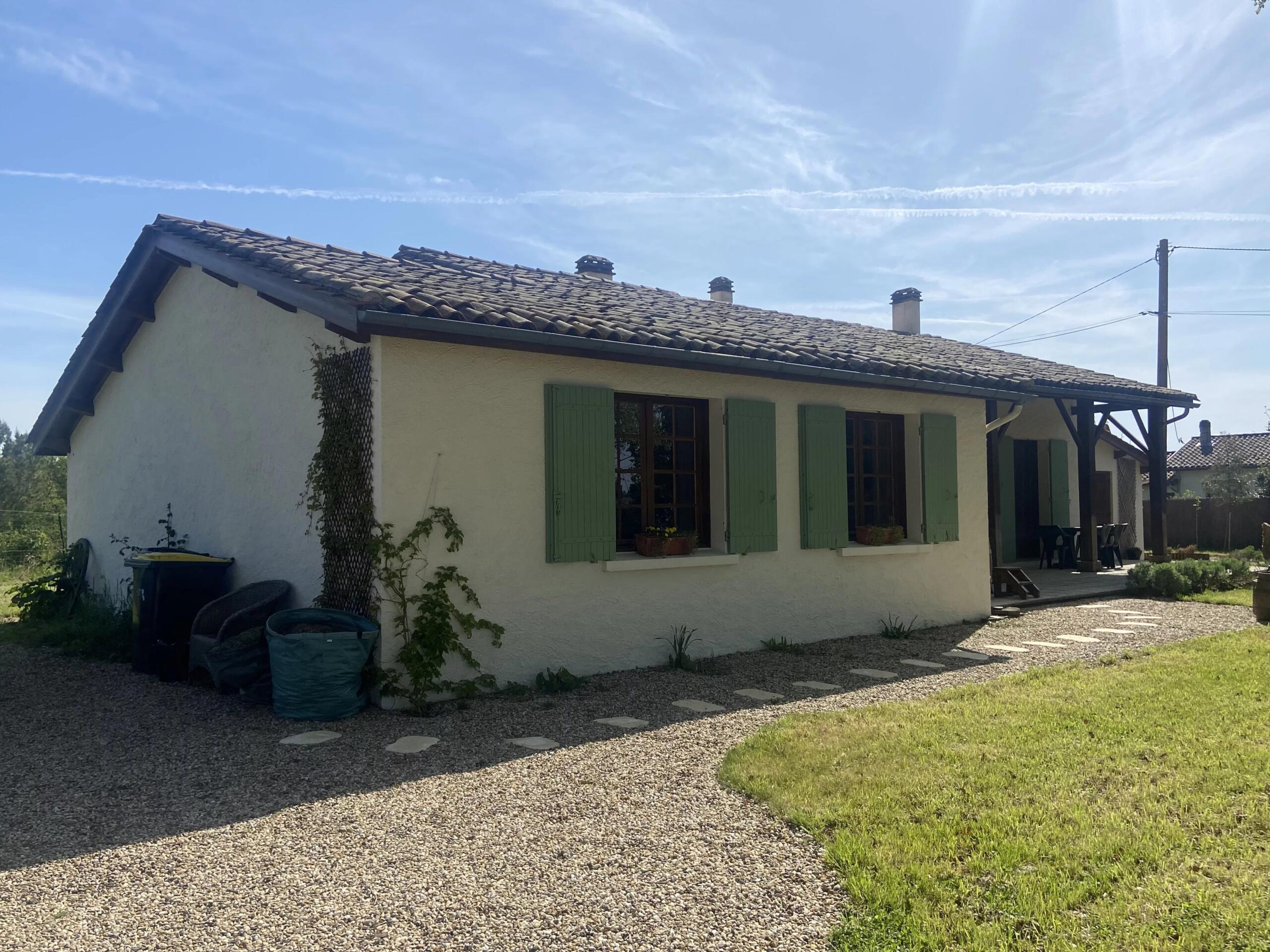 Single-storey 4 Bedroom House in a Beautiful Setting, Aquitaine – France – BVI80450