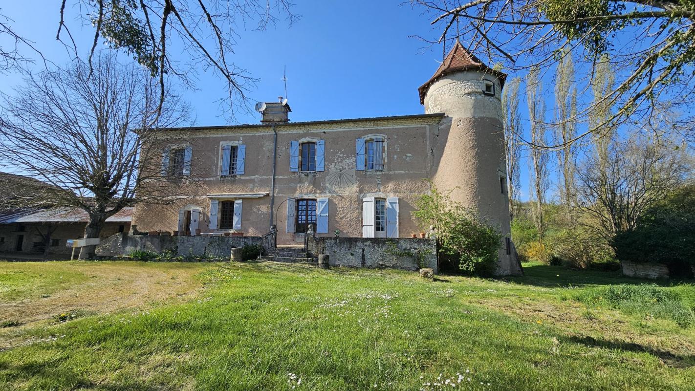 8 bedroom manoir in Castelnau De Montmiral, Tarn, France – 12019366691