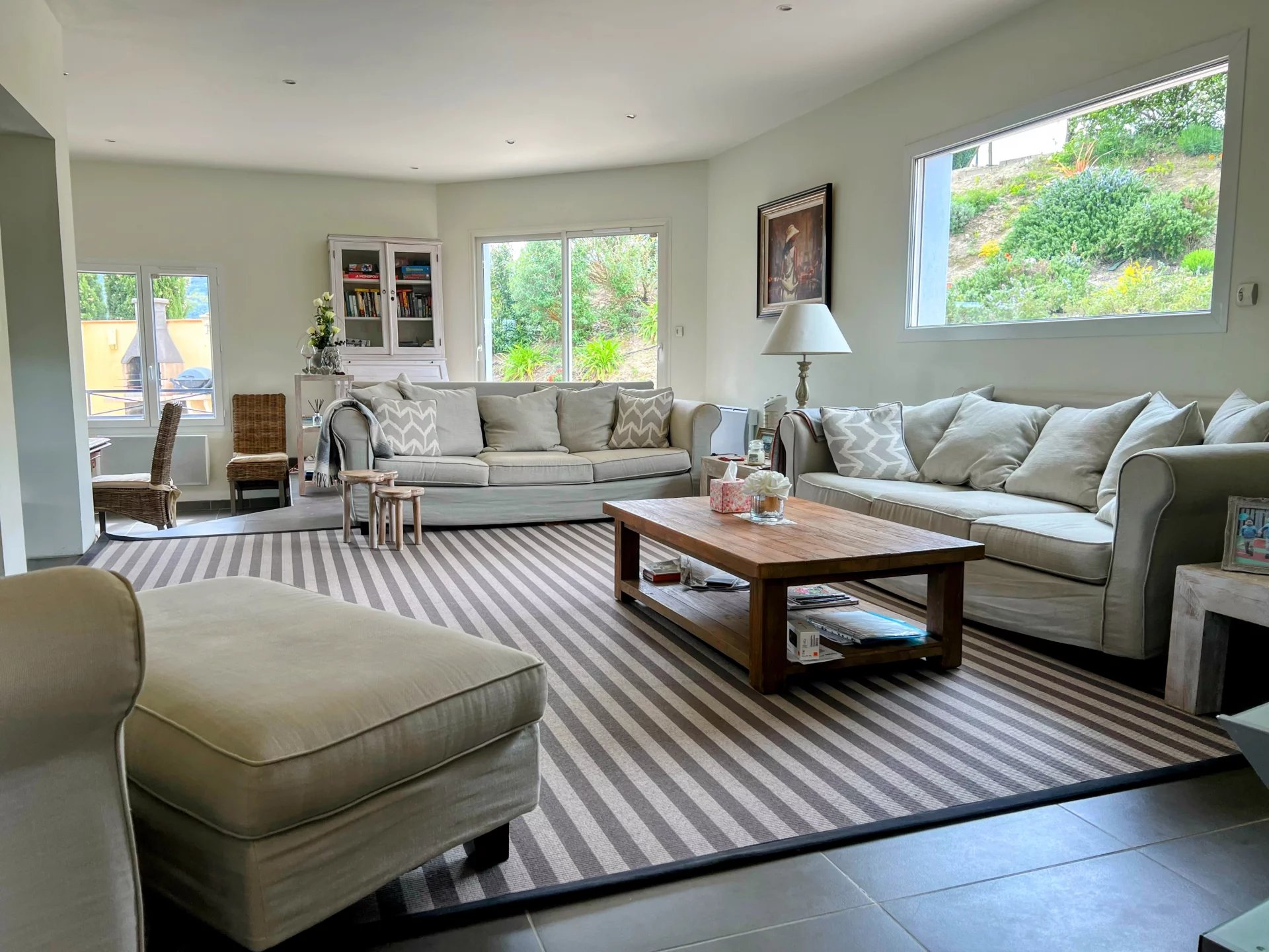 Luxury 5-Bedroom Home with Breathtaking Views and Development Potential, Languedoc-Roussillon – France – BVI79440