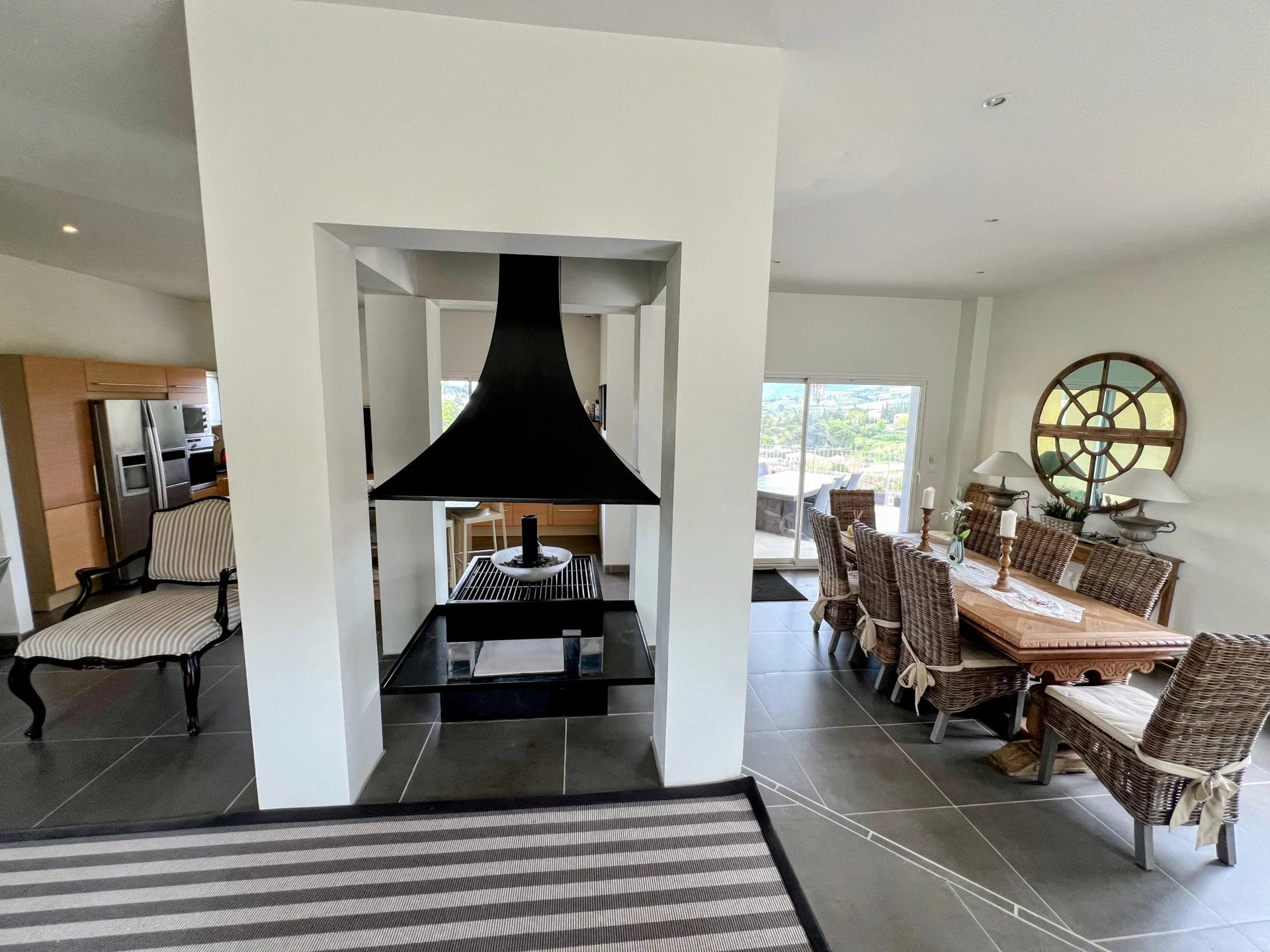 Luxury 5-Bedroom Home with Breathtaking Views and Development Potential, Languedoc-Roussillon – France – BVI79440