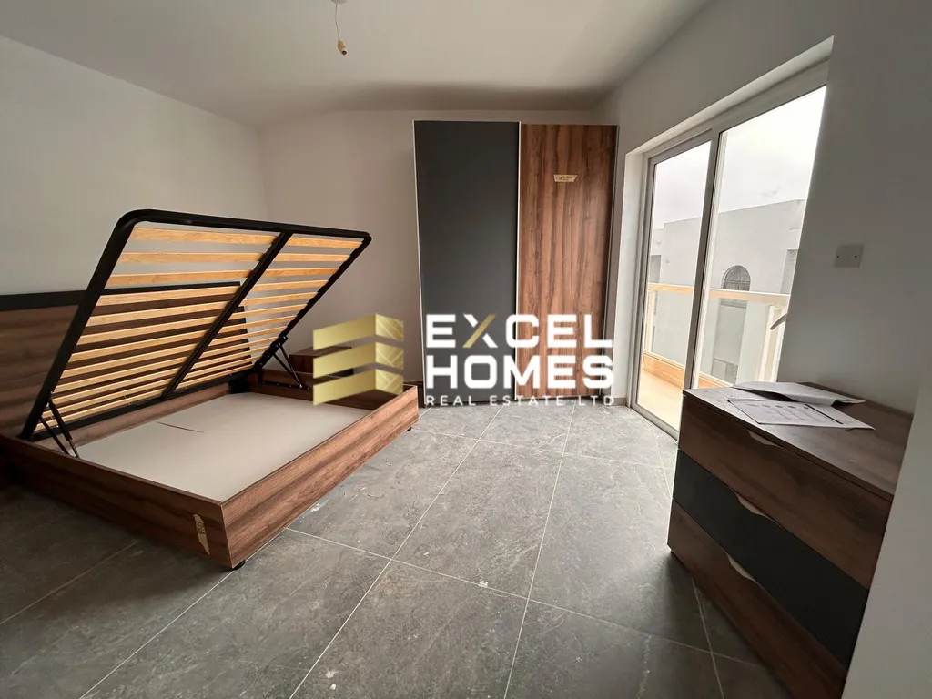 2 bedroom Penthouse in St Pauls Bay, Malta – 62571