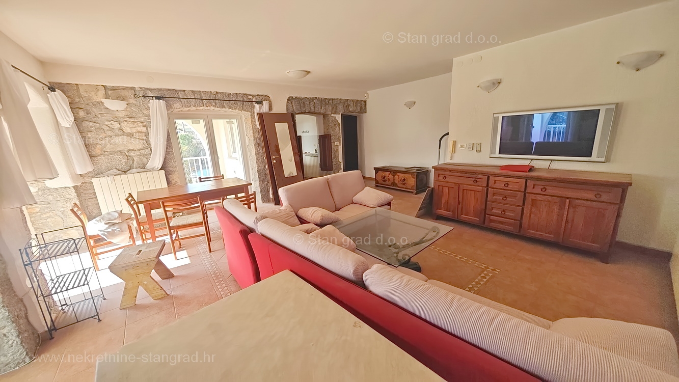 2 bedroom apartment in Krk, Croatia – 103276