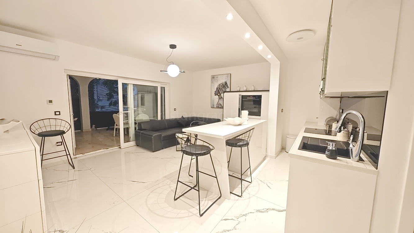 2 bedroom apartment in Malinska-Dubašnica, Croatia – 103259