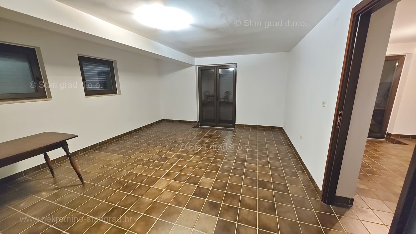 1 bedroom apartment in Omišalj, Croatia – 103256
