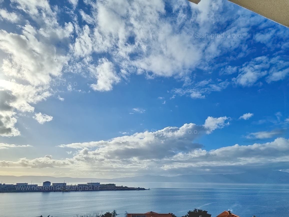 2 bedroom apartment in Omišalj, Croatia – 103207