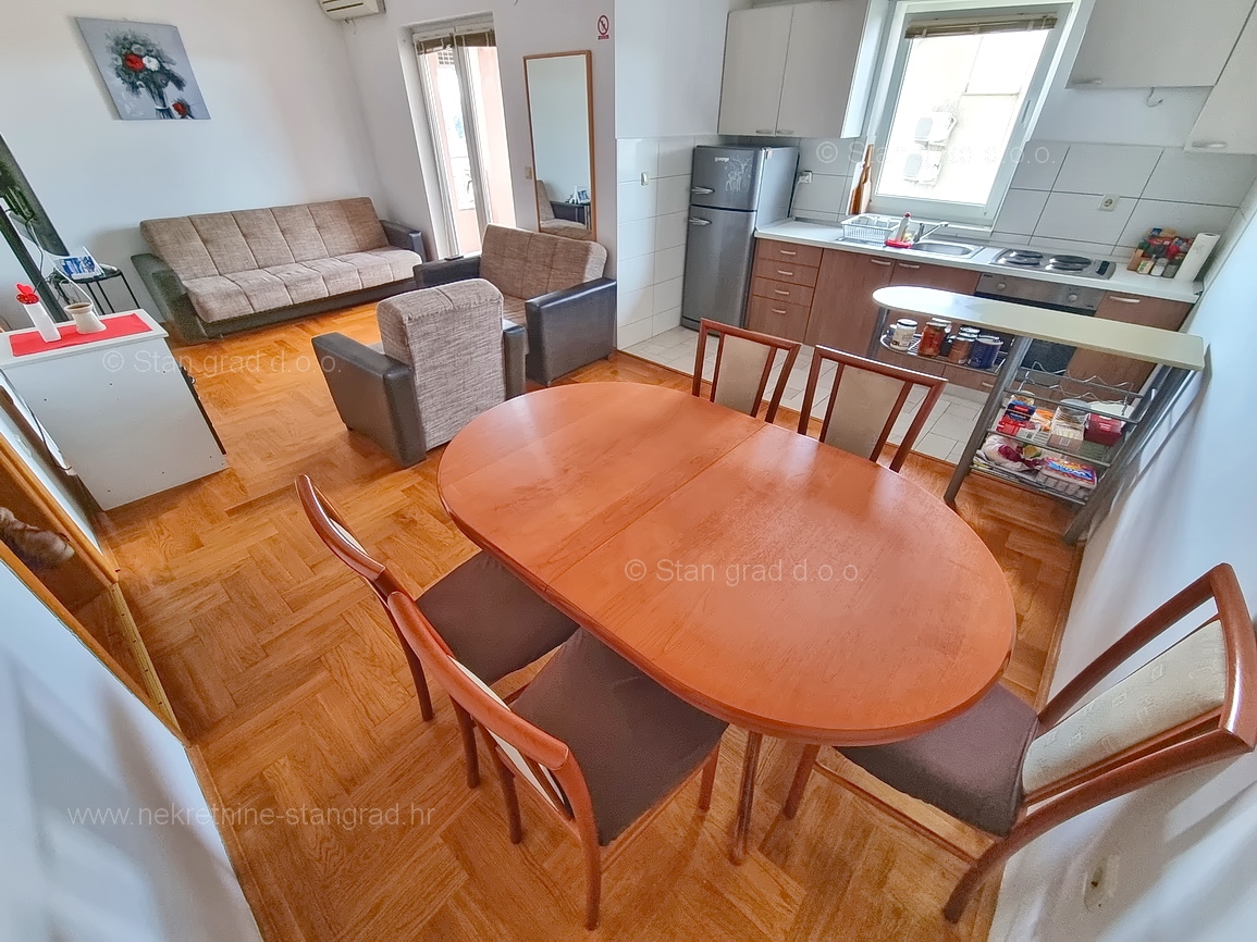 2 bedroom apartment in Malinska-Dubašnica, Croatia – 103186