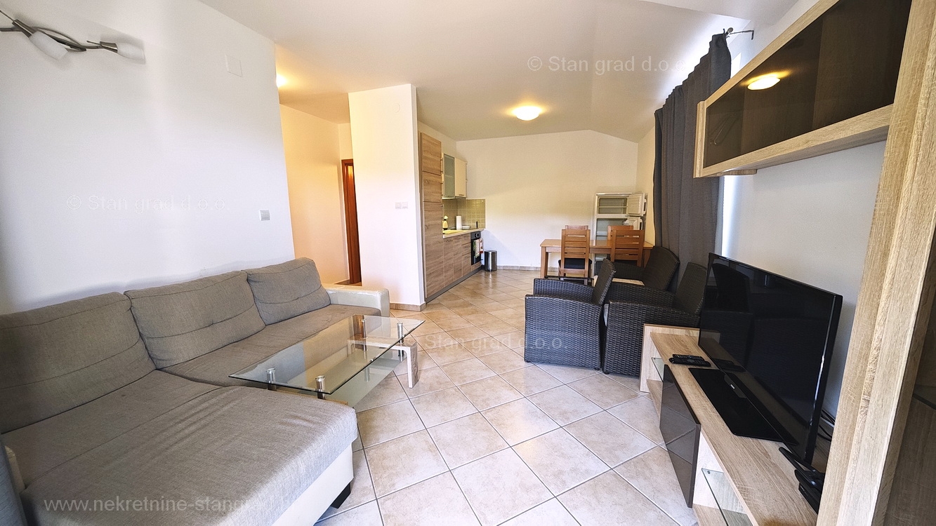 2 bedroom apartment in Dobrinj, Croatia – 103058