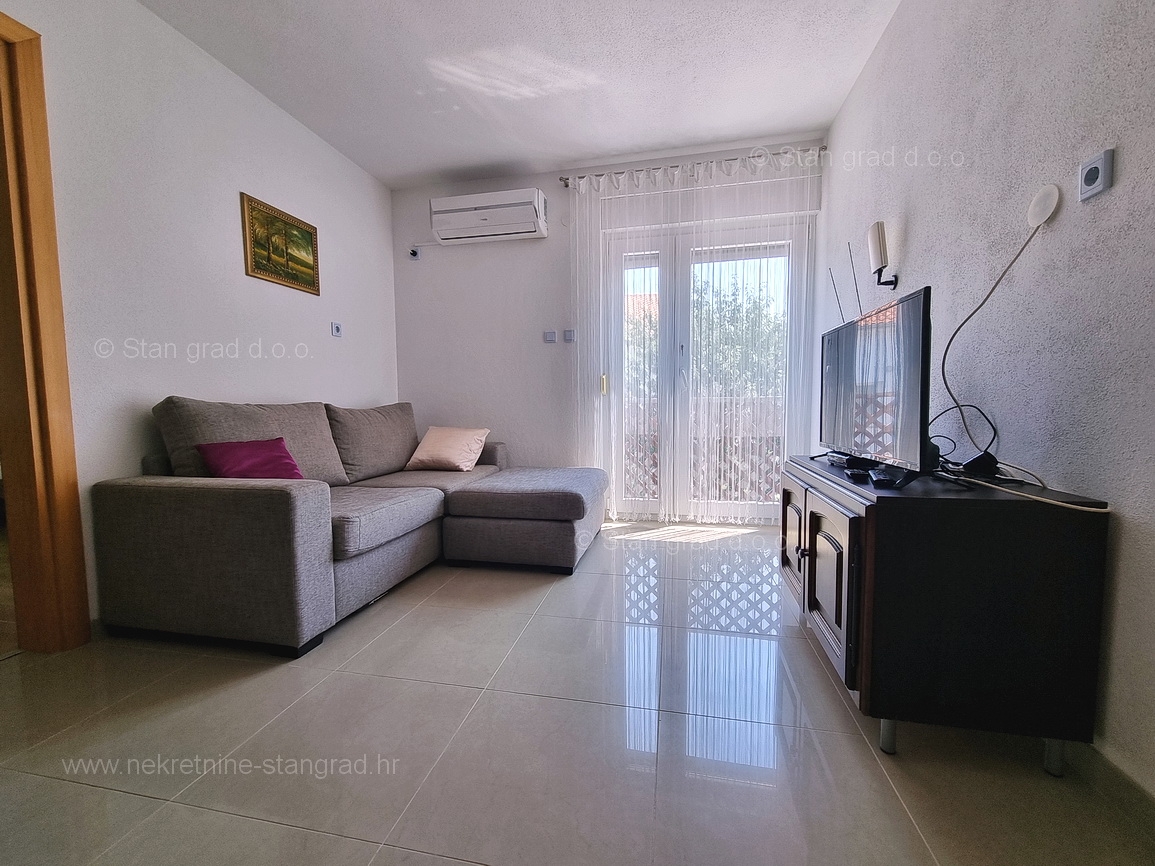 5 bedroom villa in Malinska-Dubašnica, Croatia – 102980