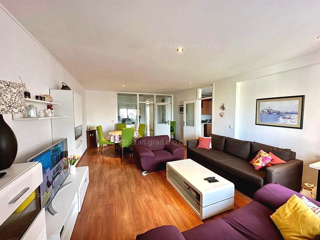 2 bedroom apartment in Omišalj, Croatia – 102903