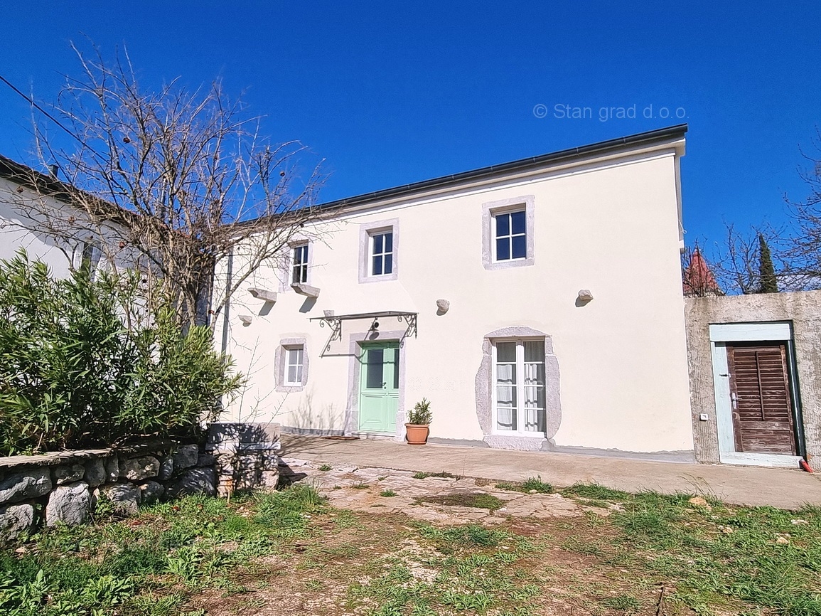 3 bedroom villa in Malinska-Dubašnica, Croatia – 102900