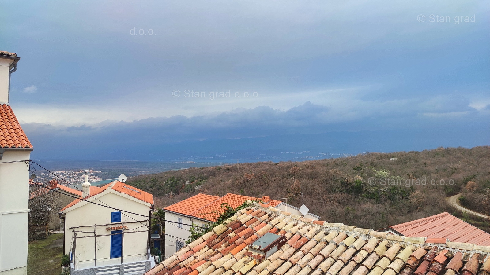 2 bedroom villa in Dobrinj, Croatia – 102880