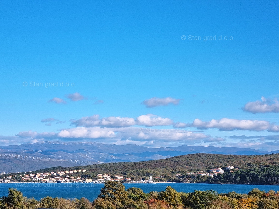 2 bedroom apartment in Dobrinj, Croatia – 102861