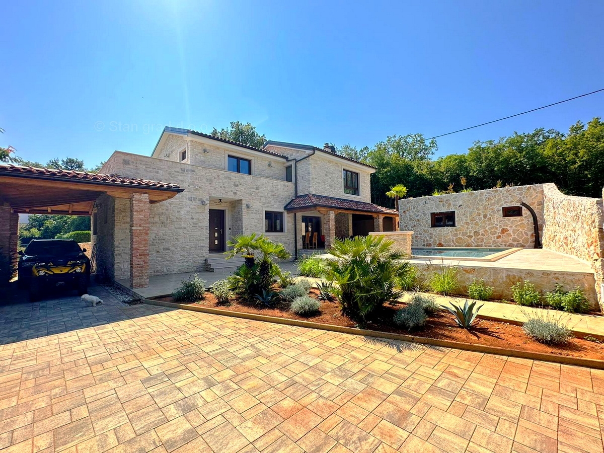 3 bedroom villa in Dobrinj, Croatia – 102814