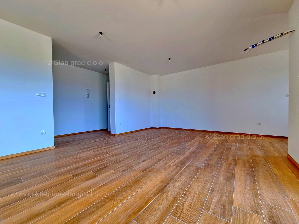 2 bedroom apartment in Malinska-Dubašnica, Croatia – 102740