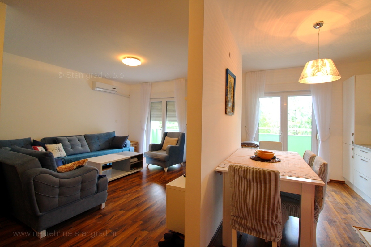 1 bedroom apartment in Dobrinj, Croatia – 102734