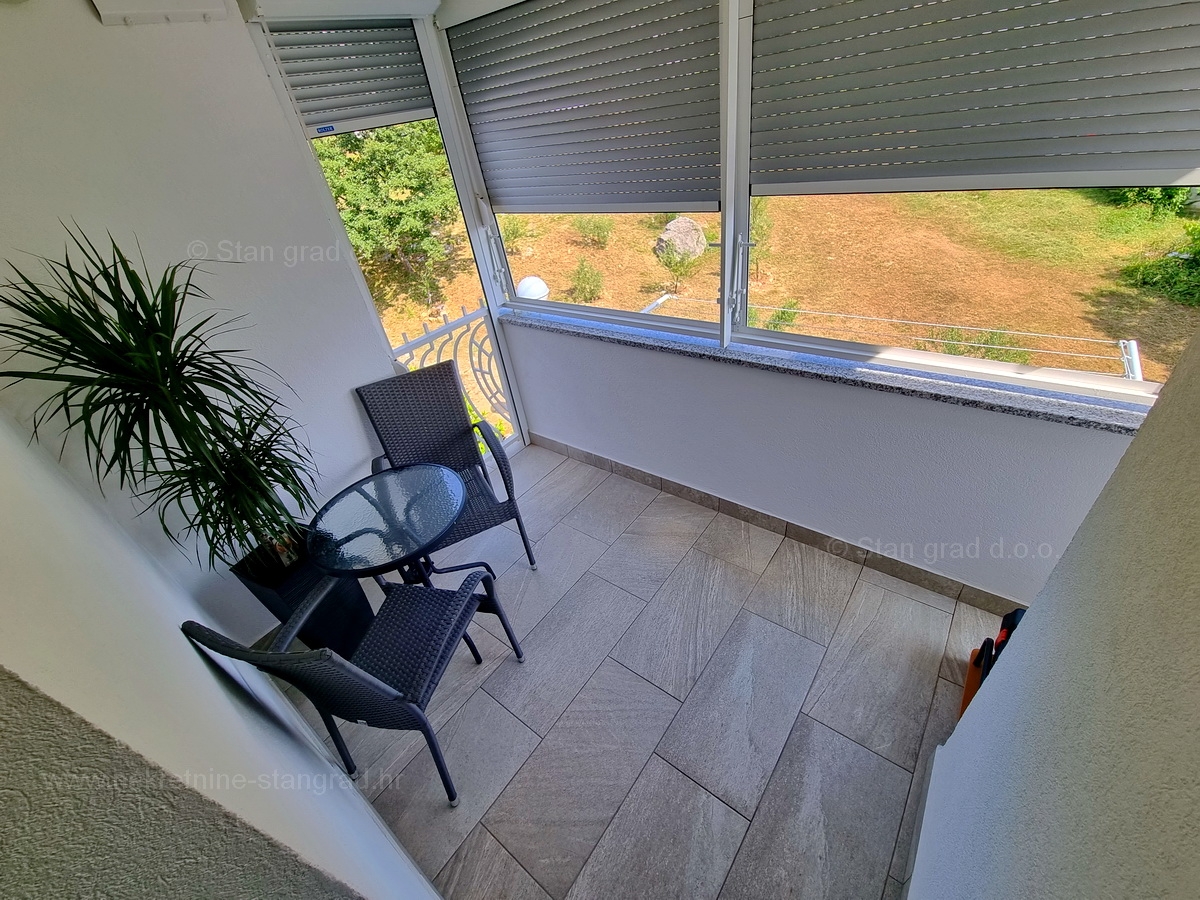 1 bedroom apartment in Omišalj, Croatia – 102677