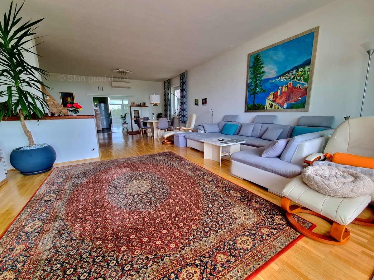 3 bedroom villa in Omišalj, Croatia – 102661