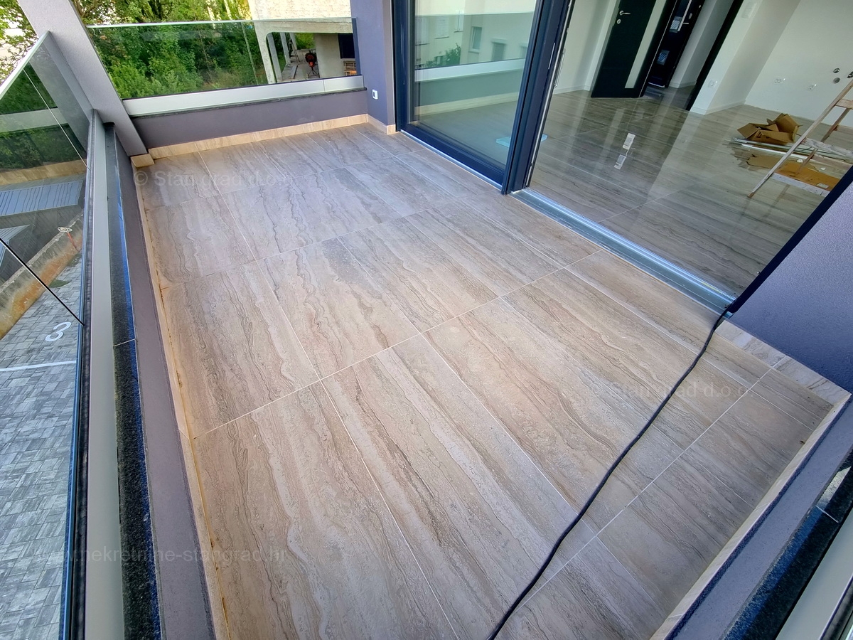 2 bedroom apartment in Malinska-Dubašnica, Croatia – 102624