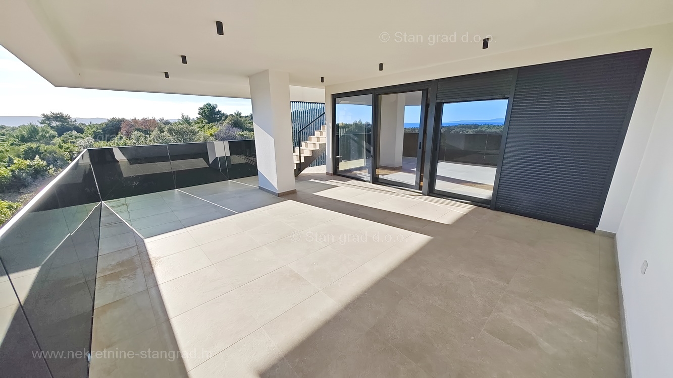 3 bedroom apartment in Krk, Croatia – 102540